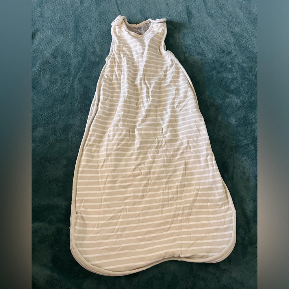 Woolino 4 season ultimate sleep sack like new